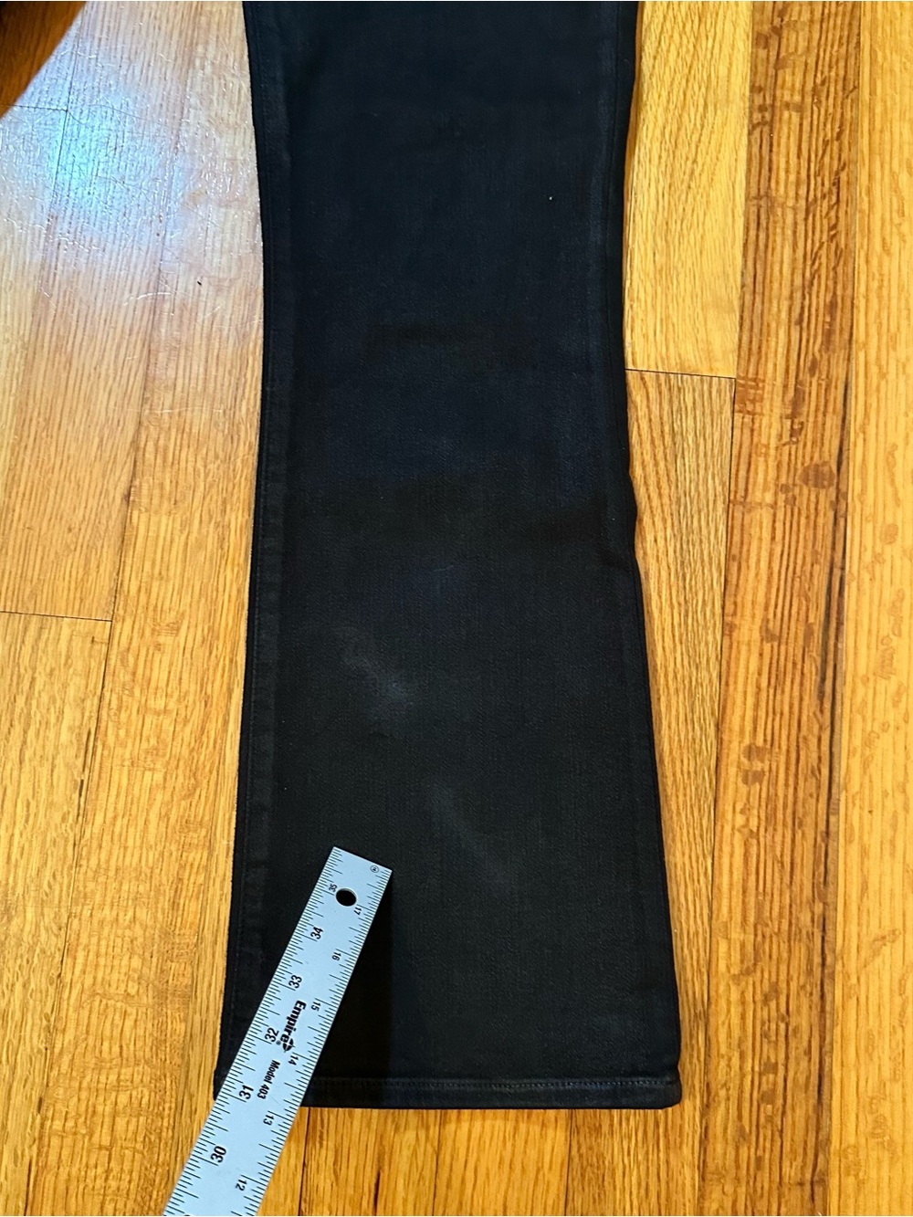 Madewell Mid-Rise Kick Out Crop Jeans in True Black Wash Coated Edition size 28 - Picture 12 of 16